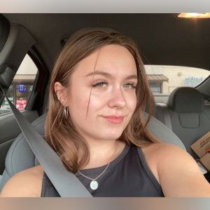 Meet your Posher, Misty